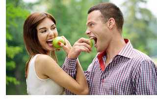 article_womenshealth_happycouple.jpg