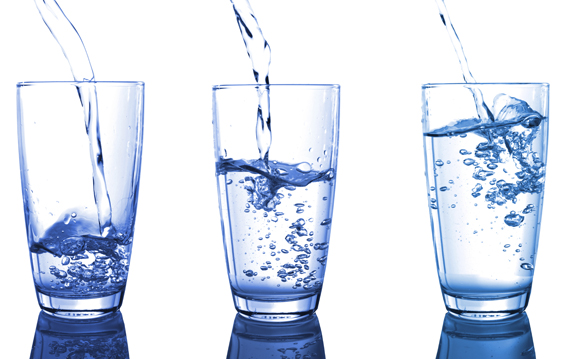 Anorexia-CompulsiveExercise_GlassesOfWater.jpg